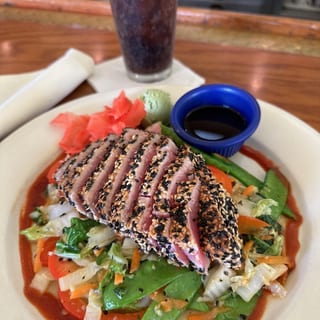 SESAME TUNA